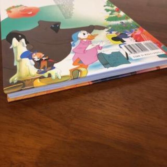 Walt Disney Mickey’s Christmas Carol Vintage Book Pre-Owned. - Picture 4 of 15